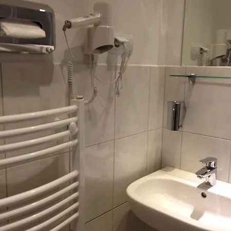 Hotel A&c 3*